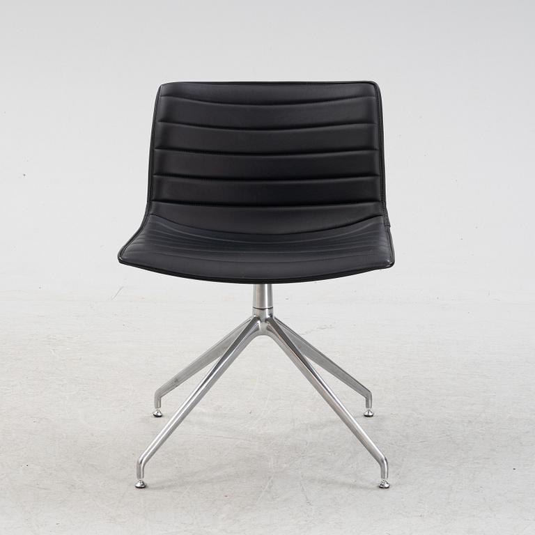 Lievore Altherr Molina, a leather and steel 'Catifa' office chair for Arper, Italy.