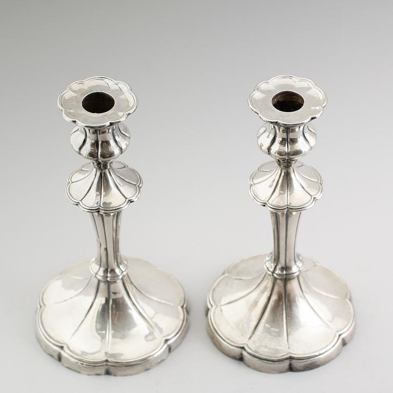 LJUSSTAKAR, 1 par, silver, Sheffield 1906 samt finska stämplar.