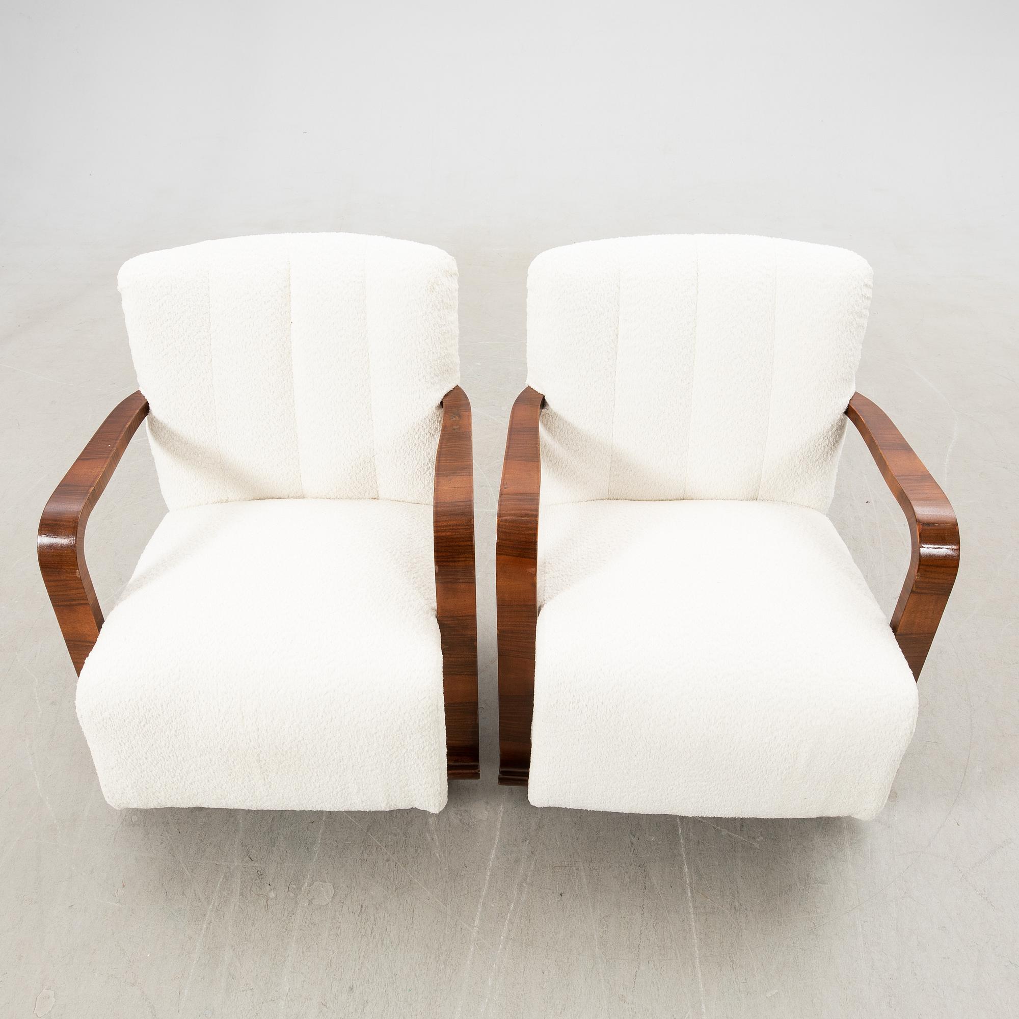 Armchairs, a pair, Art Deco, first half of the 20th century.