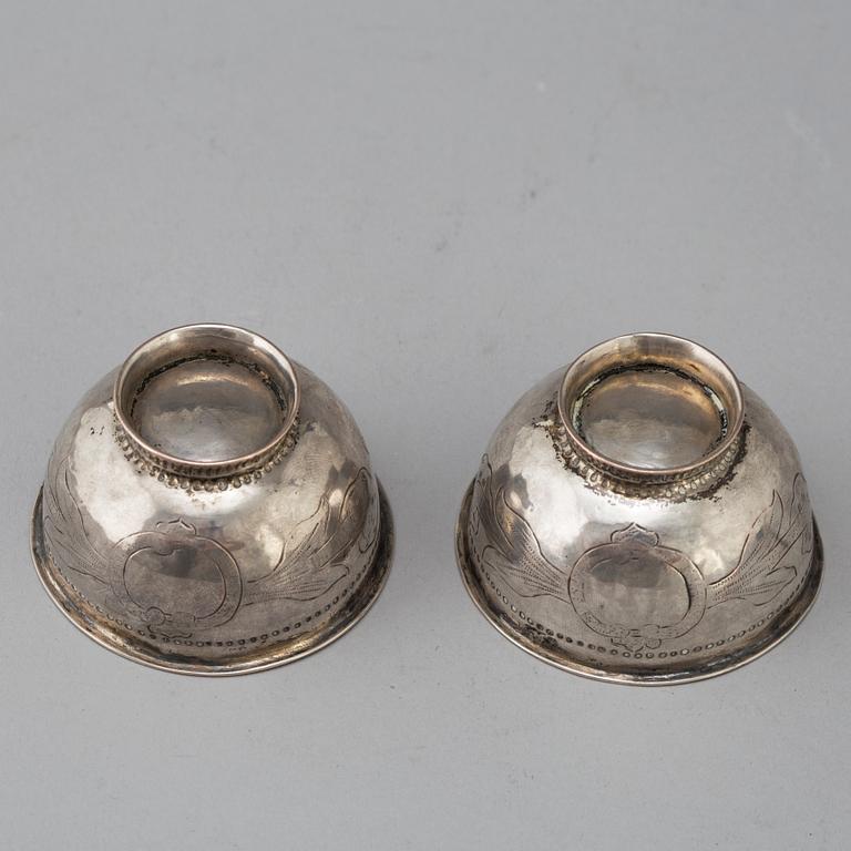 Two silver tumblers, without hallmarks, Sweden, 18th/19th century.