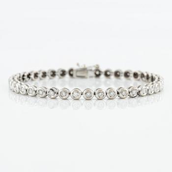 Bracelet, with brilliant-cut diamonds.