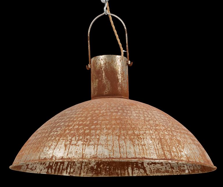 TAKLAMPA, Industristil, 1900-tal. H ca 50.