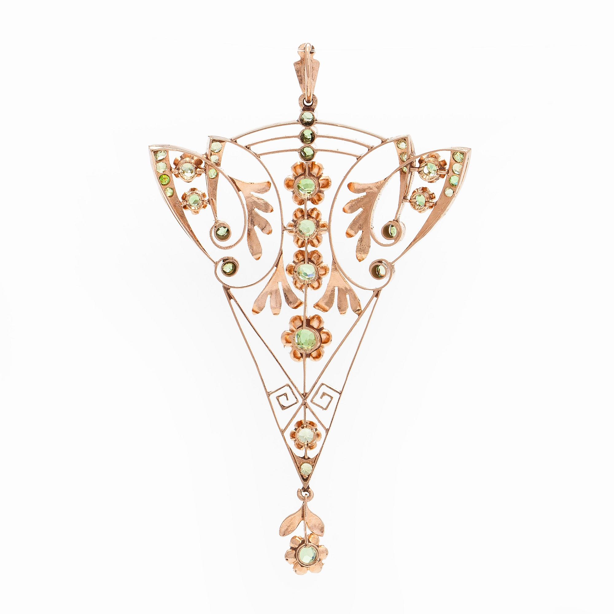 Pendant, faceted demantoids, 14K gold, Moscow, early 20th century.