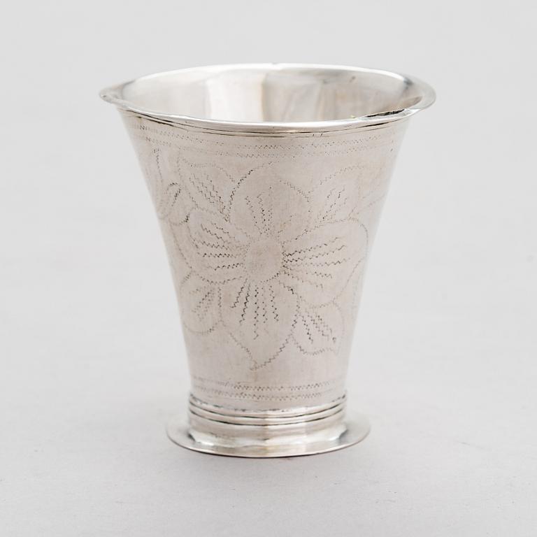 A Finnish 18th-century silver beaker, maker's mark of Jonas Langberg, Pori 1765.
