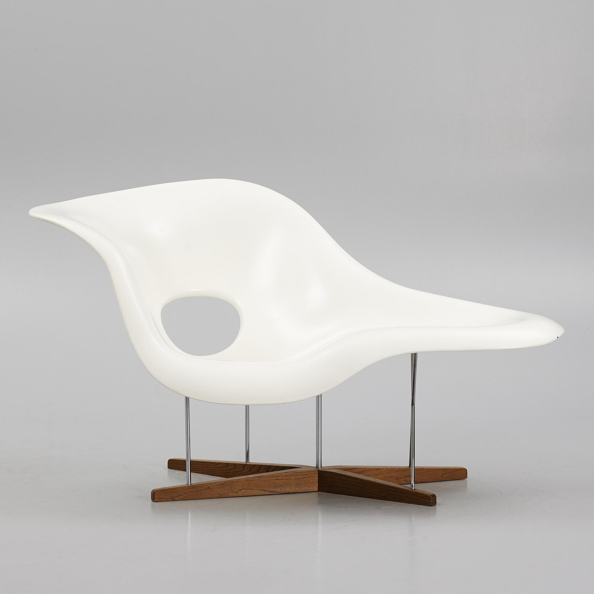Charles & Ray Eames, lounge chair, "La Chaise", Vitra 2003.