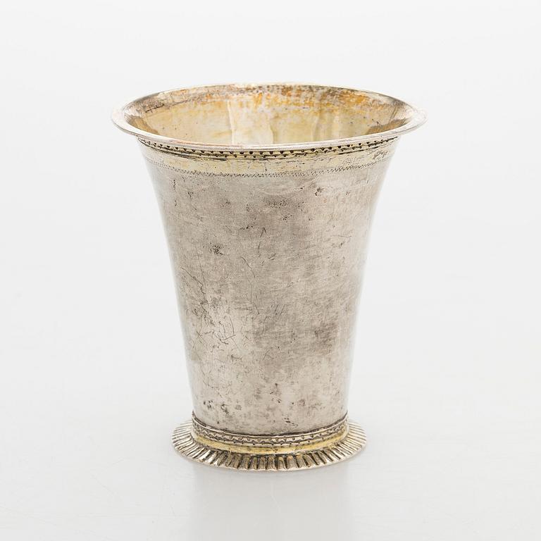 An 18th-century silver parcel-gilt beaker, maker's mark of Carl Halle, active in Turku, Finland 1765-1771.