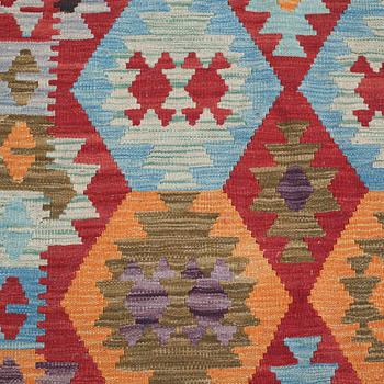 MATTA, kelim, ca 190 x 122 cm.