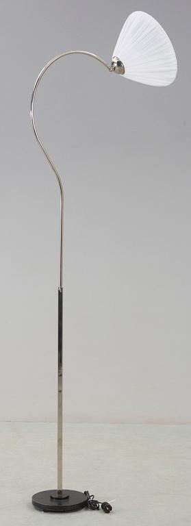 GOLVLAMPA, 1900-talets första hälft.