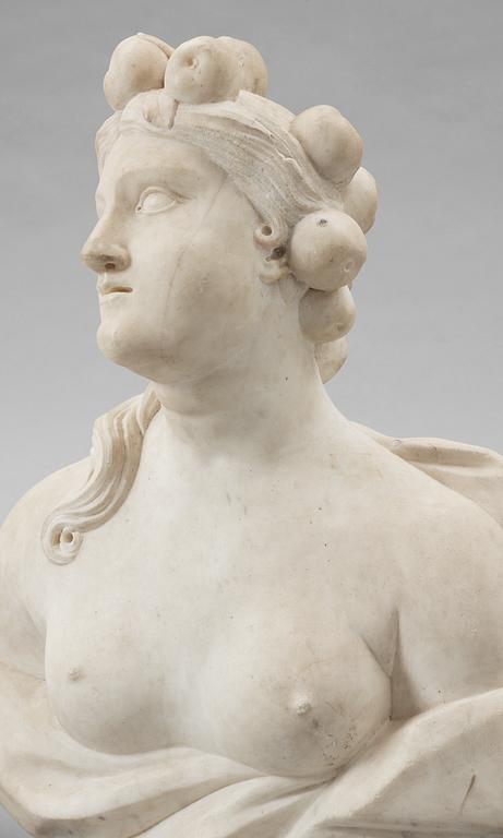 A pair of Swedish Baroque 17th century white marble busts representing Pomona och Mars.