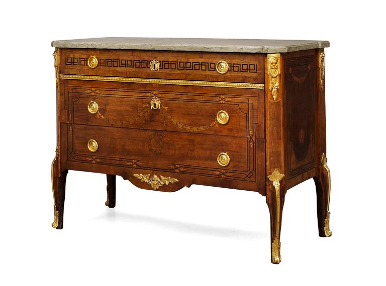 A Gustavian commode by A. Lundelius.