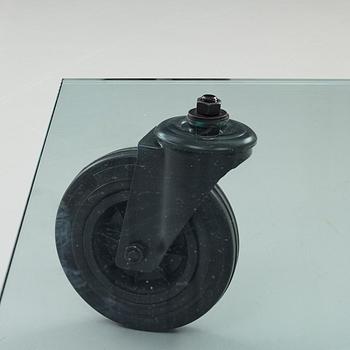 Gae Aulenti, soffbord, "Tavolo con Ruote", Fontana Arte, Italien.