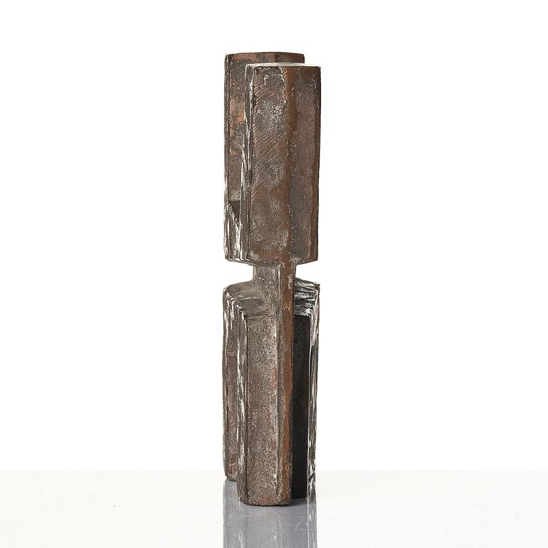 Robert Adams, "Rectangular Bronze Form No. 1".
