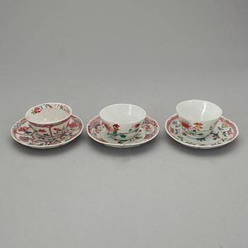 KOPPAR MED FAT, 3 st olika, porslin, Qianlong, Kina 1700-tal.