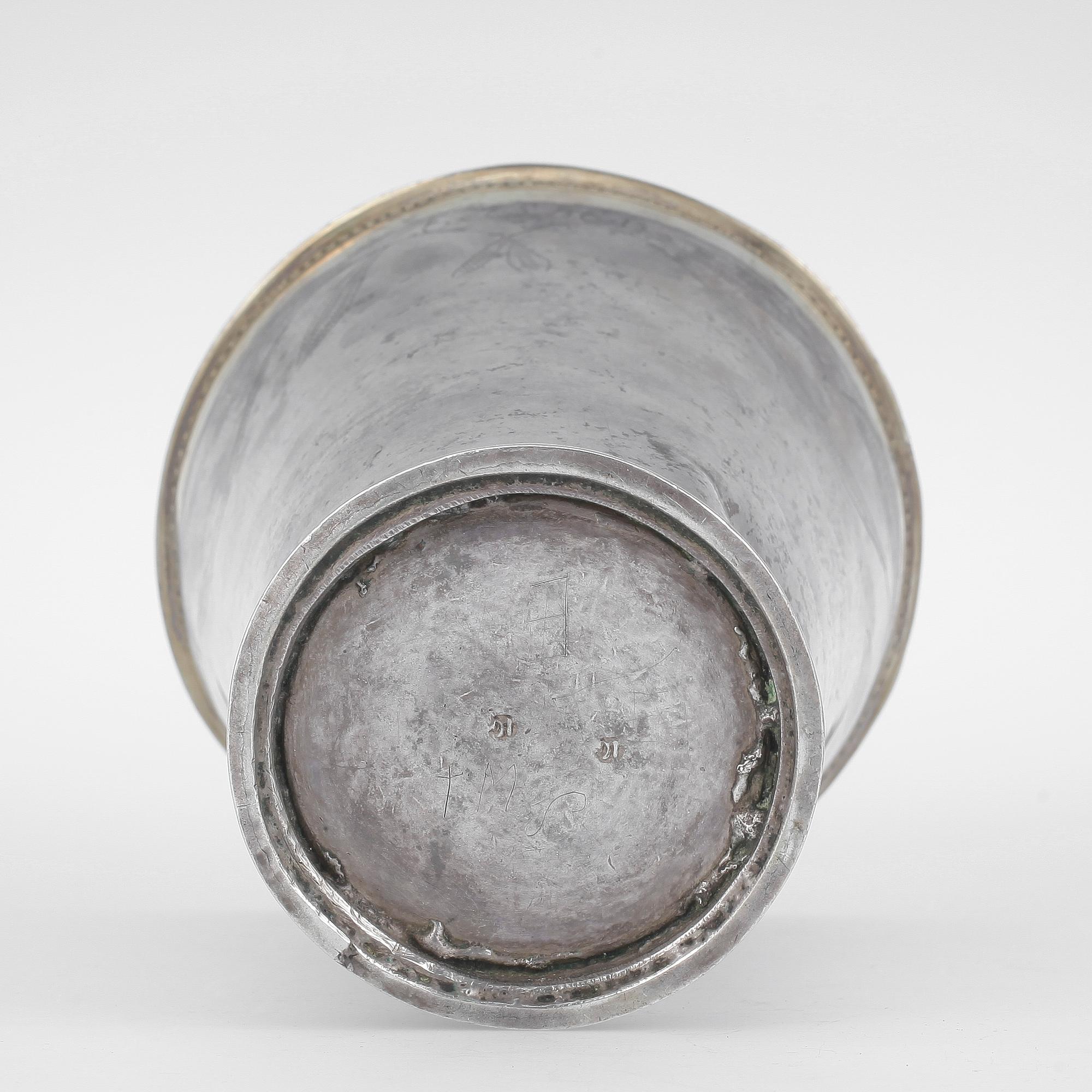 BÄGARE, silver, Johan Grubb, verksam 1725-56(58) i Hudiksvall. Vikt ca 382 gram.