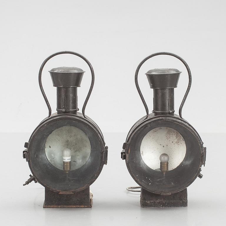 LYKTOR, ett par. 1800-tal.