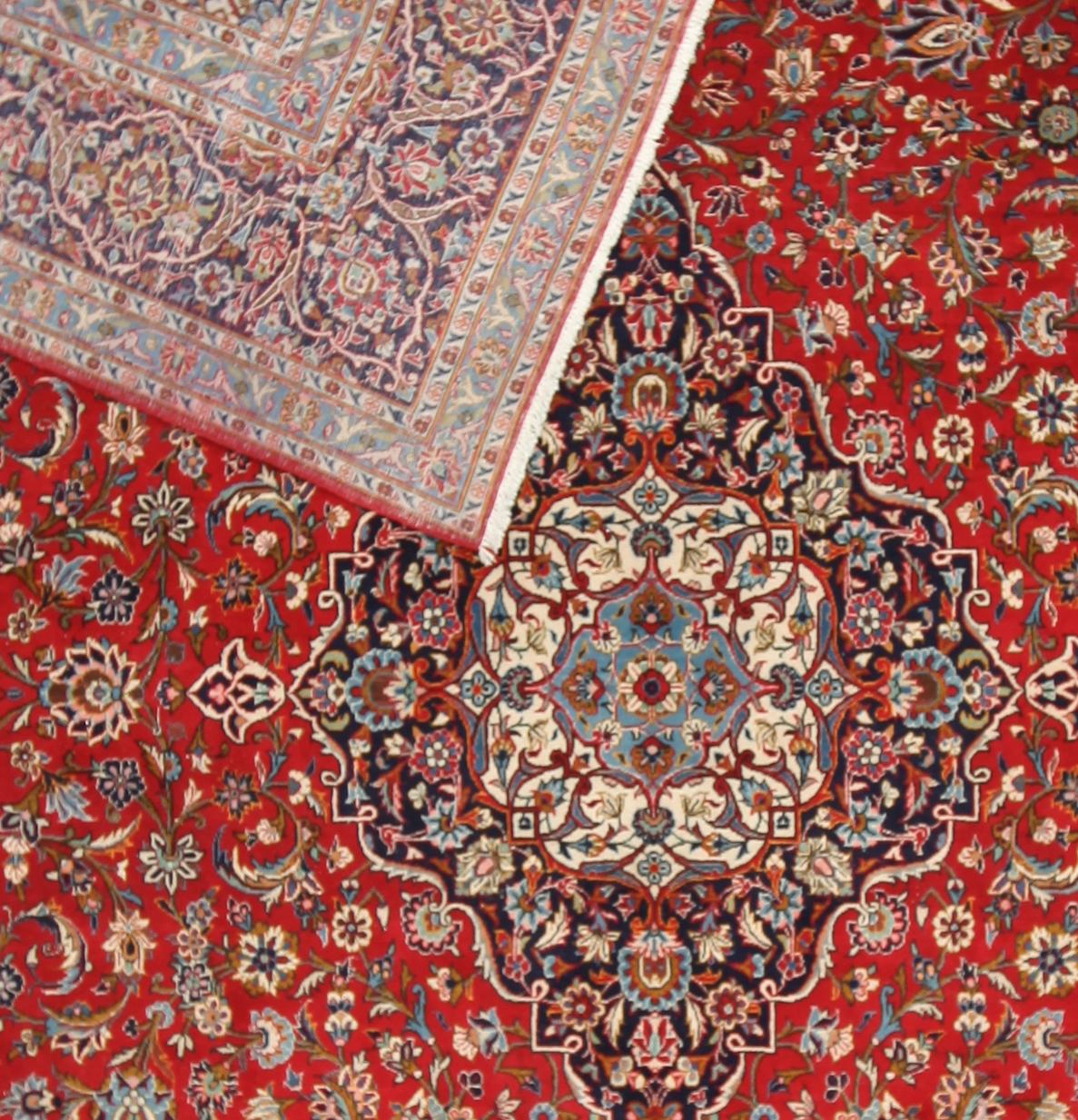 MATTA, Keshan, old, ca 425 x 290 cm.