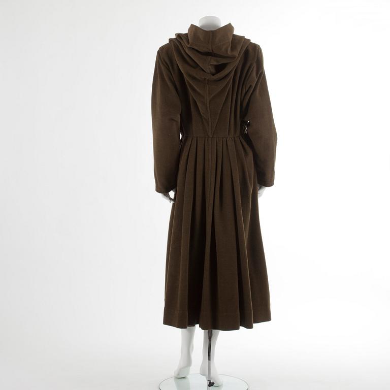 YVE SAINT LAURENT, a green wool and cashmere coat.