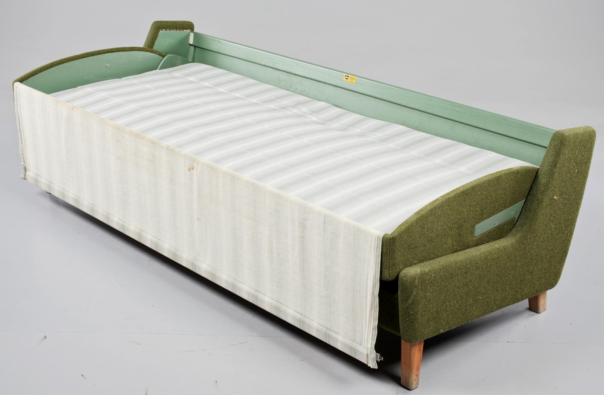SOFFA, bäddbar, Eilas, 1900-talets mitt.
