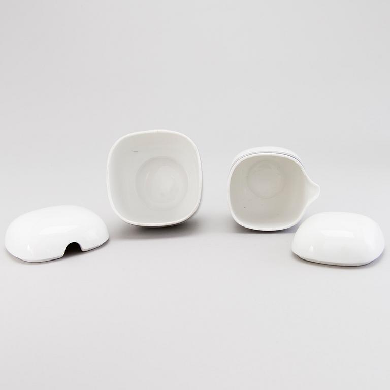 A 52-piece set of "Suomi"  tableware designed by Timo Saarpaneva 1976, for Rosenthal Studio-line.