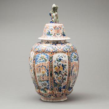 LOCKURNA, fajans, Delft, signerad Lambertus von Eenhoorn (1691-1721).