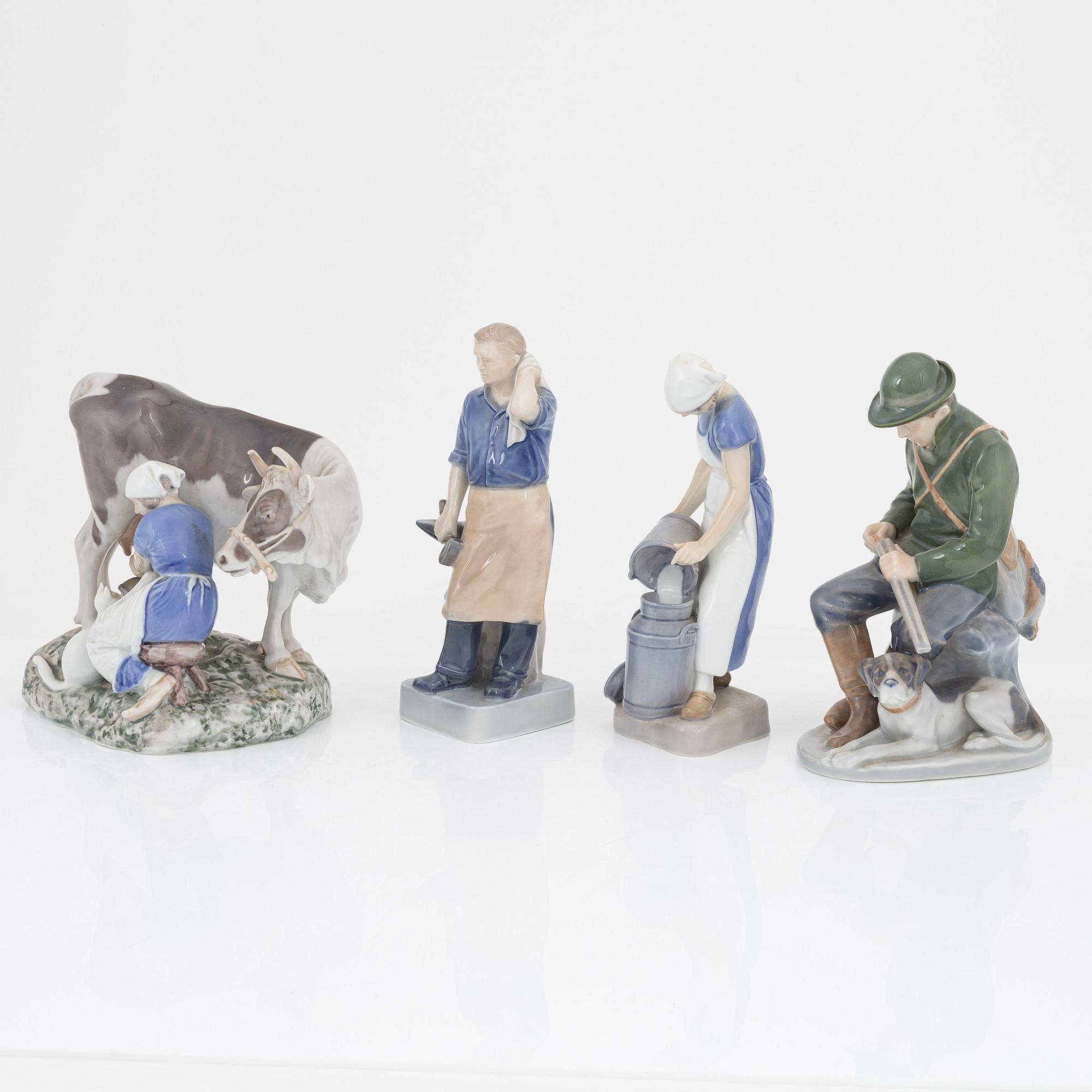Figuriner 4 st, porslin, Royal Copenhagen (2) och Bing & Gröndahl (2).