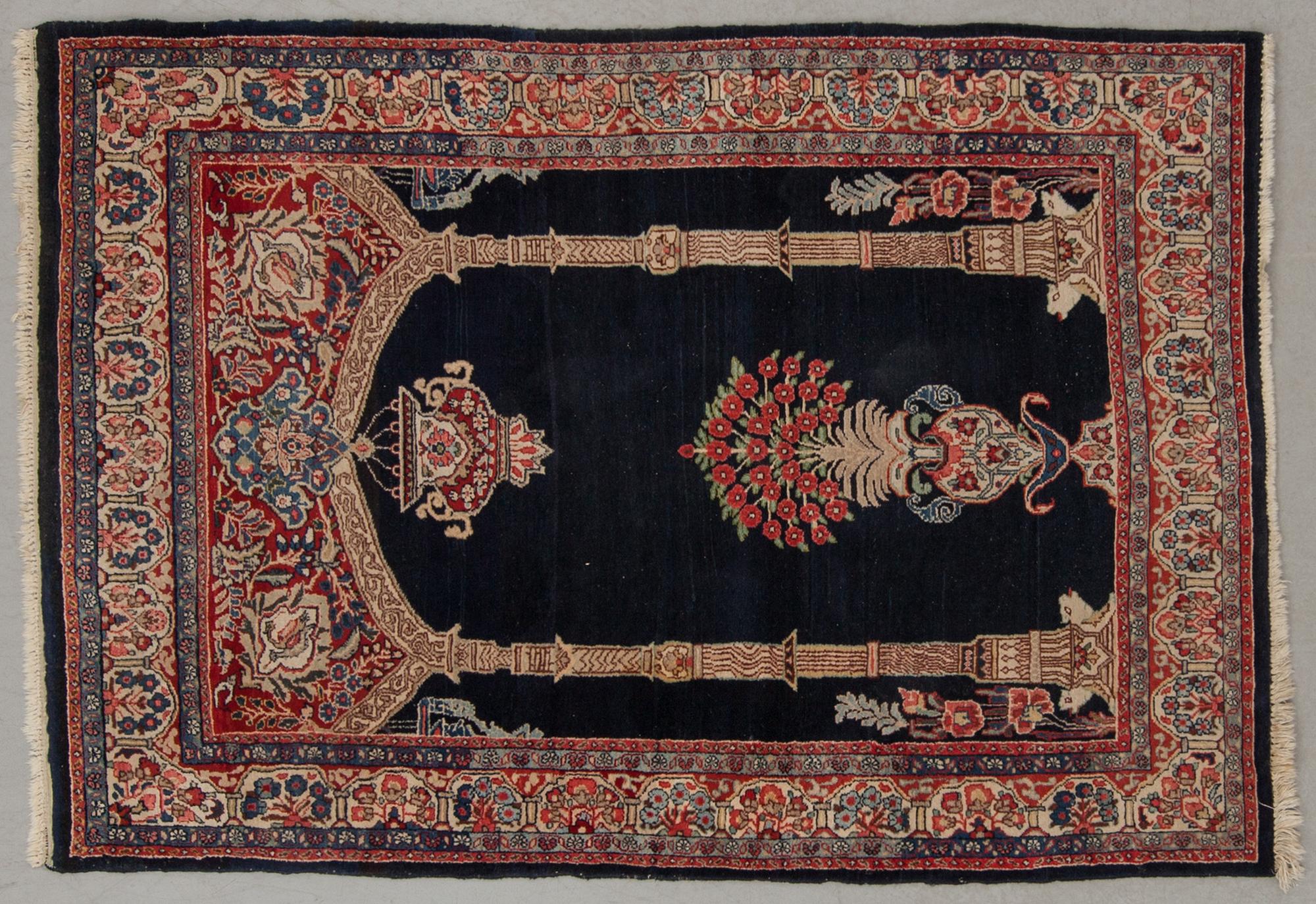 MATTA, old, Sarouk, ca 200 X 137 cm.