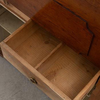 An oak sideboard, around 1800.