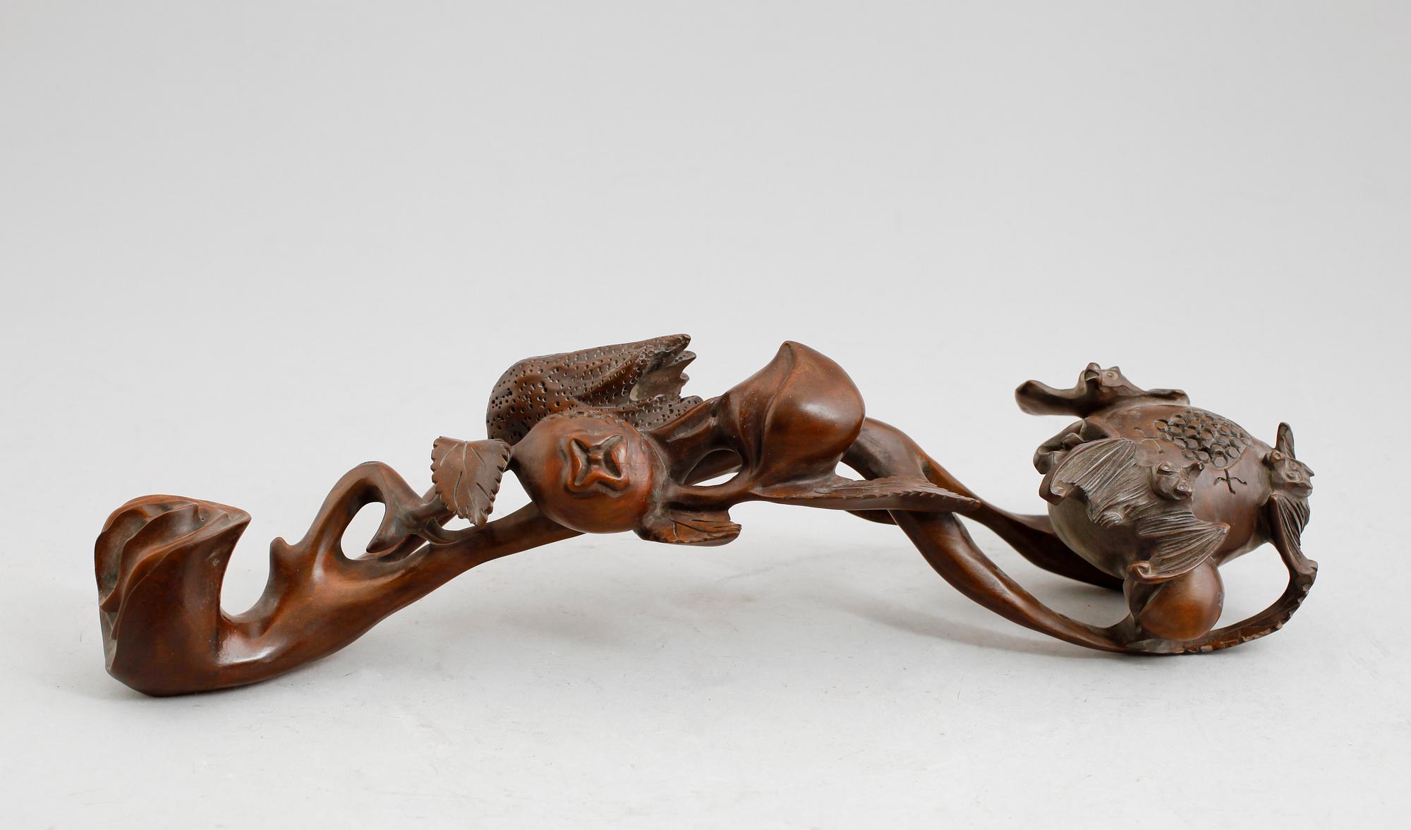 SCEPTRE, trä, Kina, troligen sent 1900-tal.