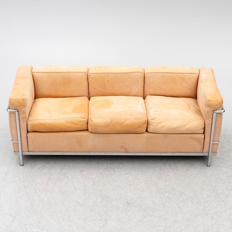 Le Corbusier (Charles-Édouard Jeanneret), , Pierre Jeanneret & Charlotte Perriand, soffa, "LC2", Cassina, Italien.
