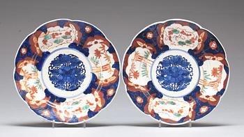 FAT, 2 st, porslin. Japan. 1800-tal.