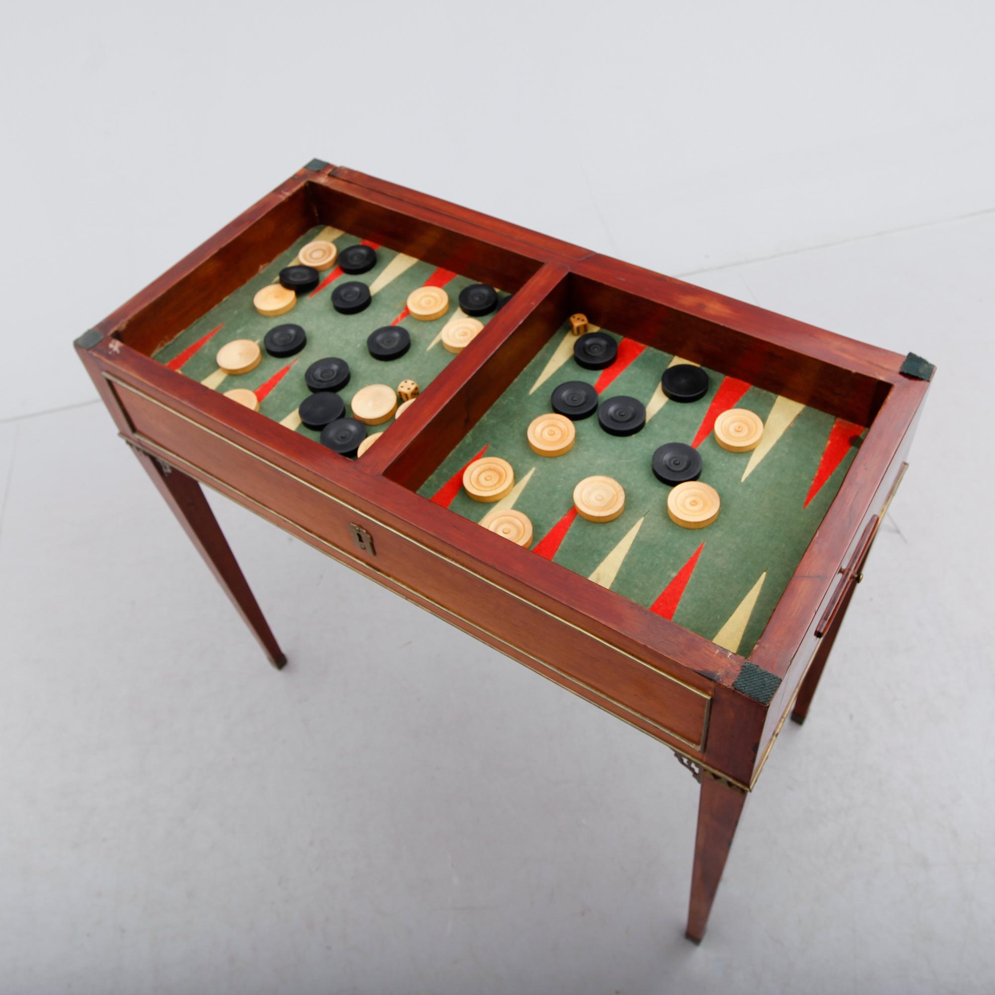 SPELBORD, sengustavianskt, omkring år 1800.