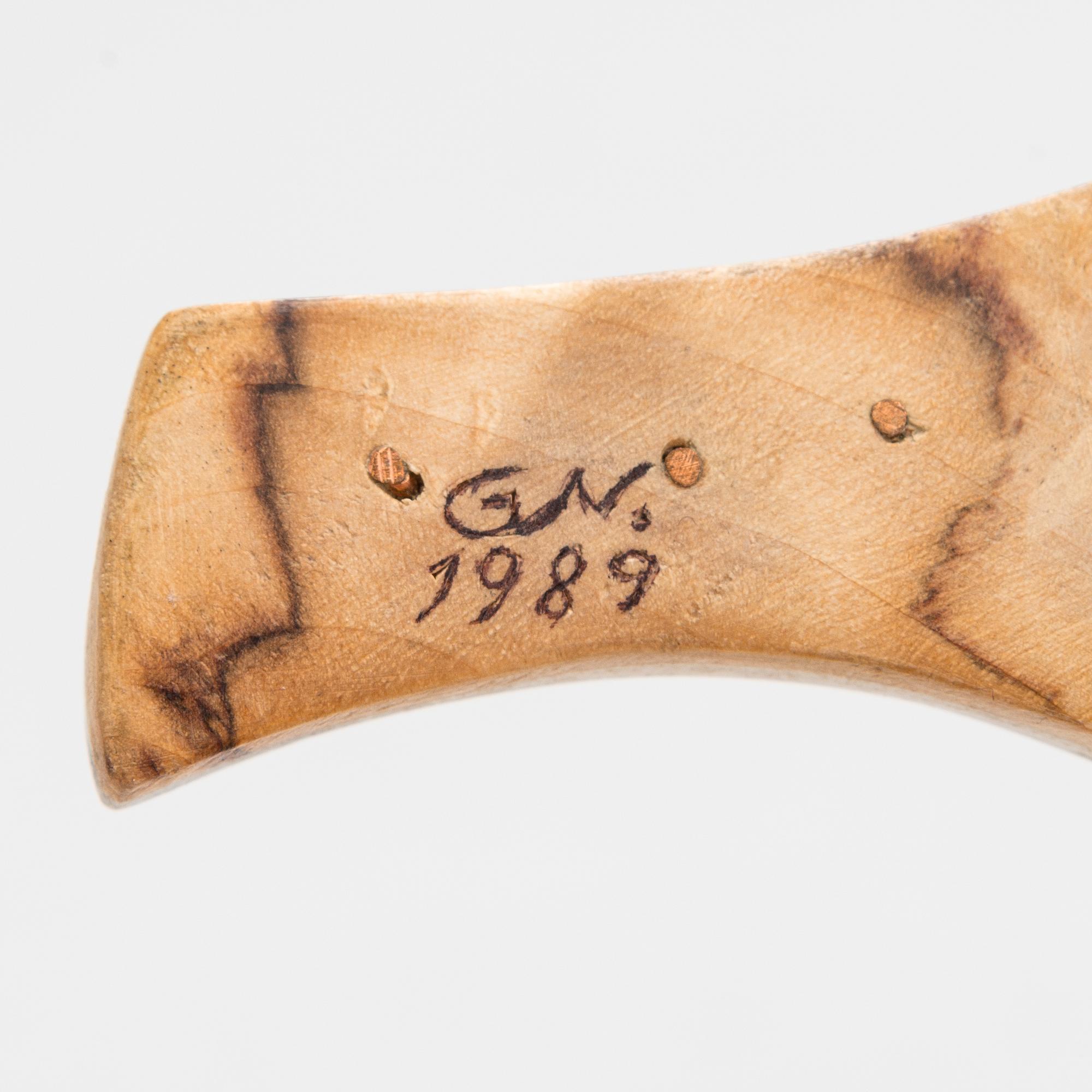 4 puukkoa, signeerattuja, saamenkäsityö / duodji, 1900-luku.