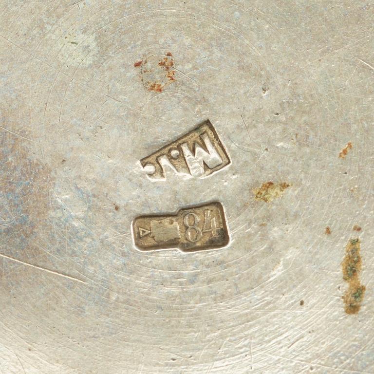 SALTKAR, icke identifierad mästare, Moskva 1800-talets slut. MOCKASKED, av 11:e Artellen, Moskva 1800-talets slut.