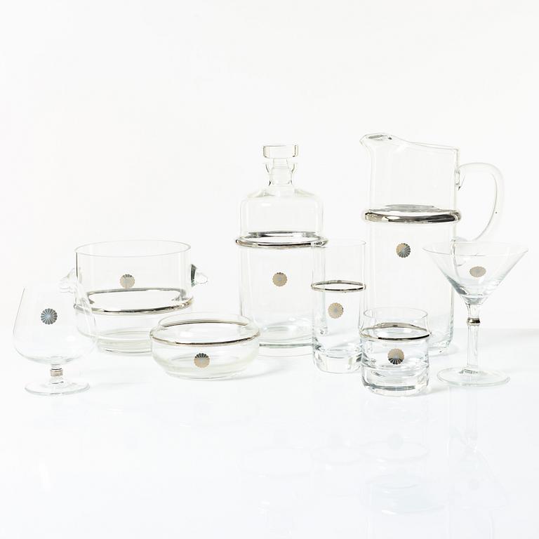 Sigvard Bernadotte, mat- och kaffeservis, 185 delar, "Millennium-line Marianne", Christineholm, Fyrklövern.