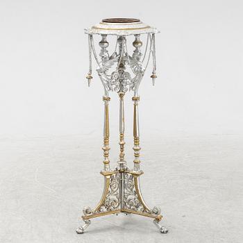 Piedestal, omkring år 1900.