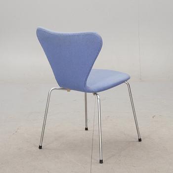 STOL, "Sjuan", Arne Jacobsen för Fritz Hansen, Danmark. 1971.