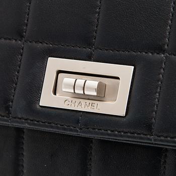 Chanel, "Chocolate bar Reissue", väska, 2000-2002.