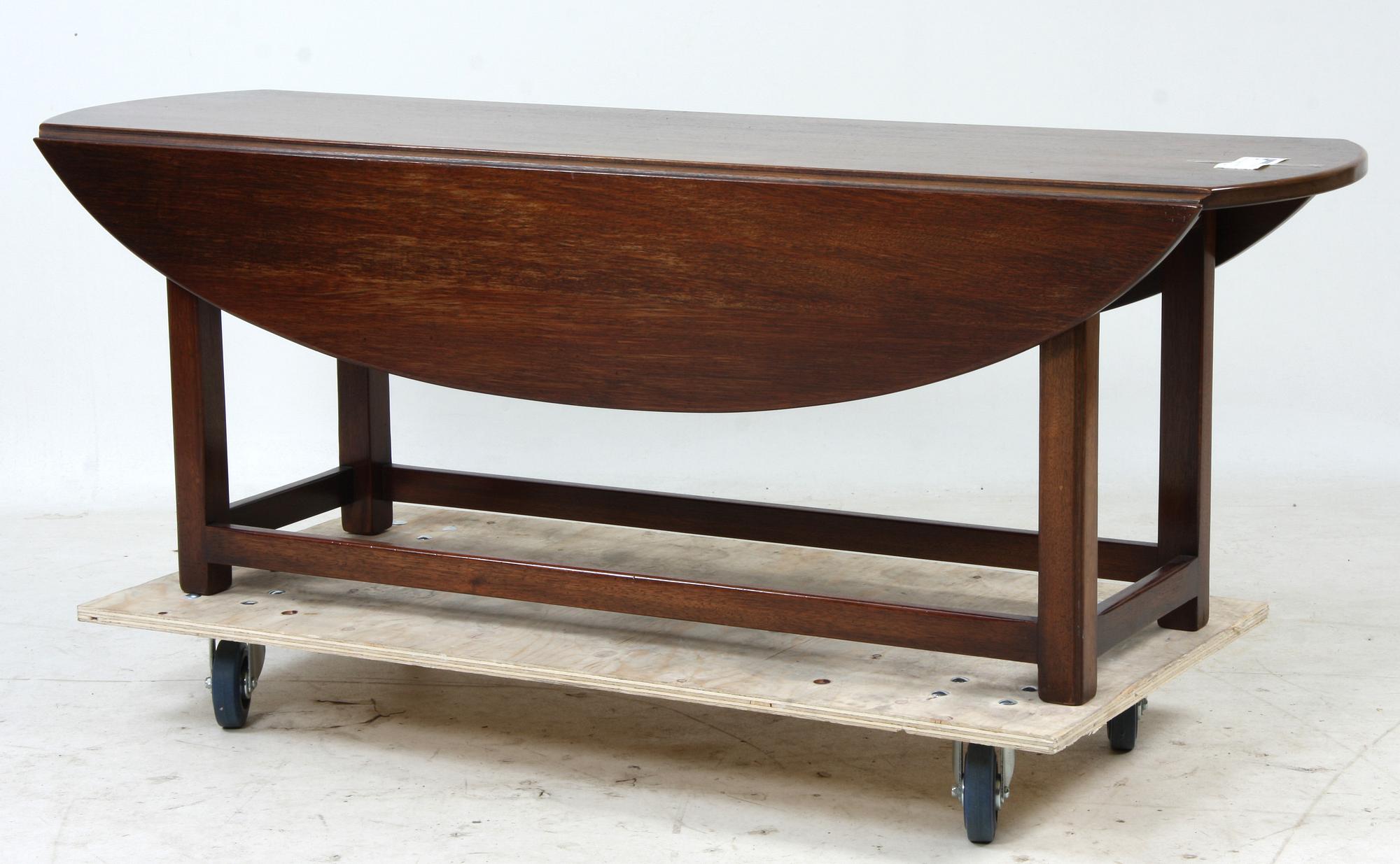 SOFFBORD, engelsk stil, 1900-tal.