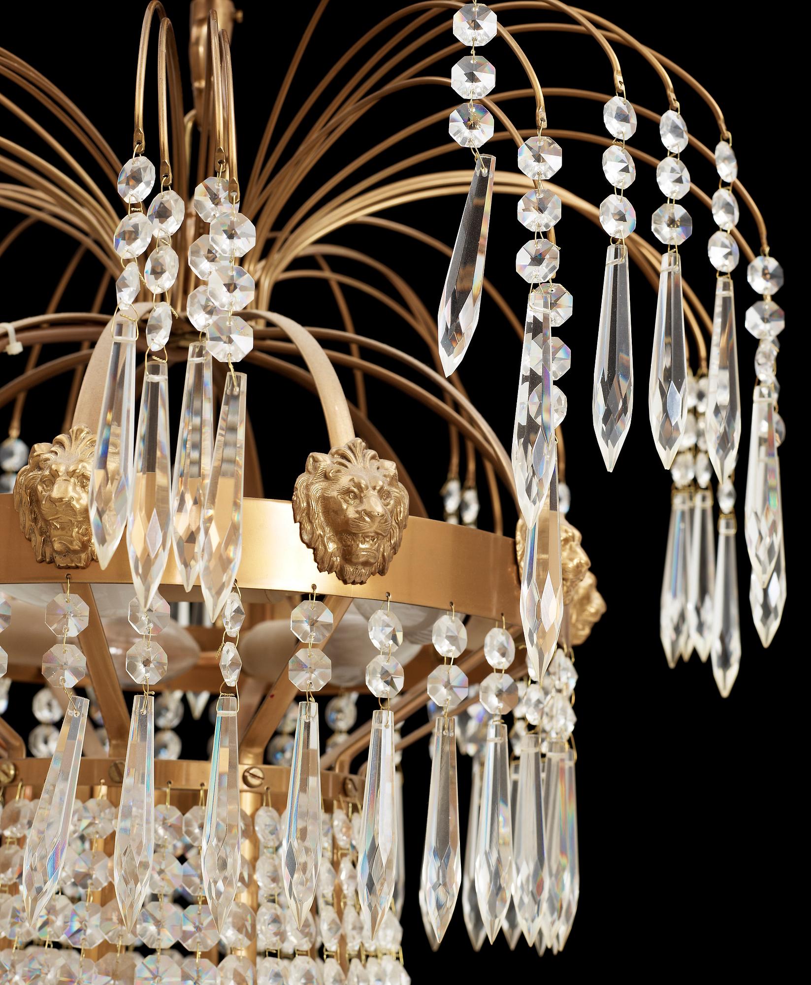 LJUSKRONA, Gustaviansk stil, 1900-talets andra hälft. H ca 124.