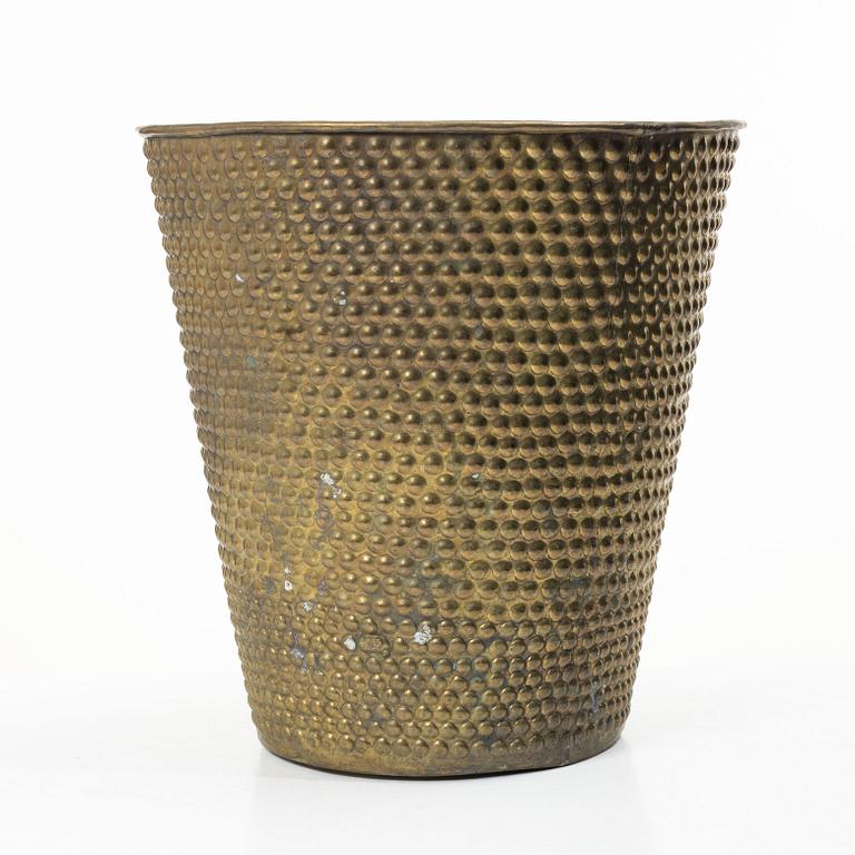 Firma Svenskt Tenn, a 'Hortus' wastepaper basket.