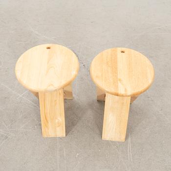 Roger Tallon, a pair of "TS" stools, Sentou, Paris, 1970s.