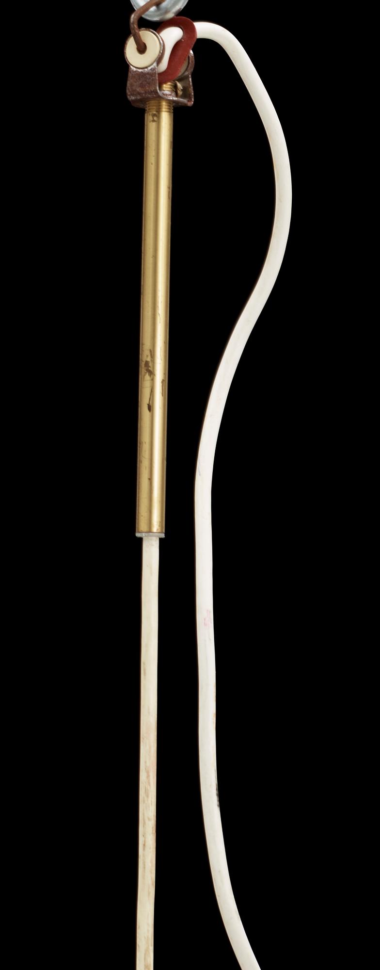 TAKLAMPA, modell 549/3, Hans-Agne Jakobsson, Markaryd, 1960-80-tal. H 68.