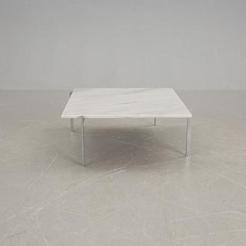 SOFFBORD, "PK 61", Poul Kjaerholm för Fritz Hansen, märkt samt etikettmärkt 1987.