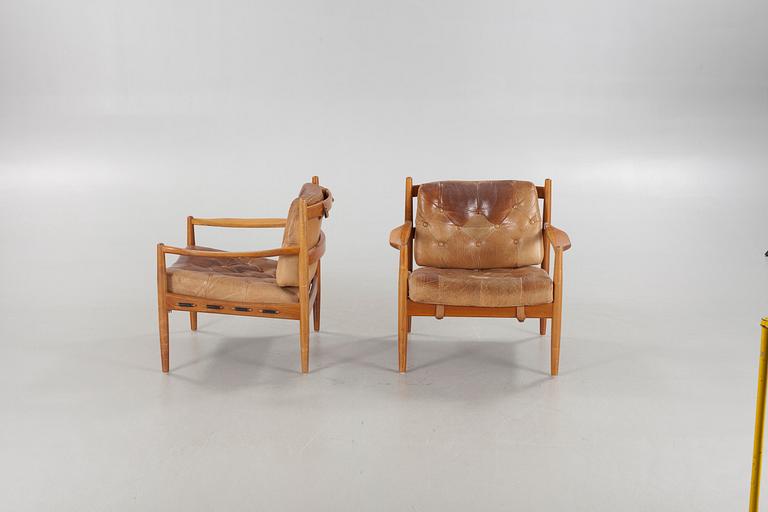 A pair of lounge chairs by Ingemar Thillmark for OPE, model "läckö", second half of the 20th century.