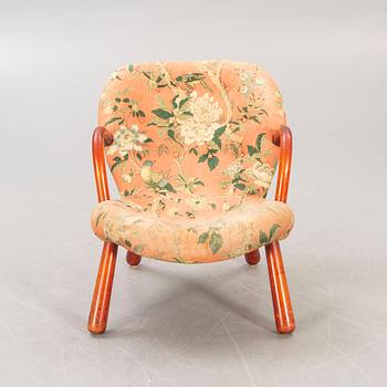 Arnold Madsen "Clam chair/ Muslinge fåtölj", sannolikt Madsen & Schubell, Danmark, 1940-50-tal.