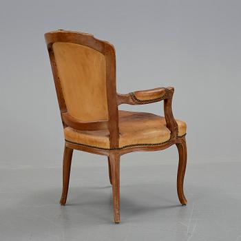 KARMSTOL, rokoko, troligen Frankrike, 1700-talets andra hälft.