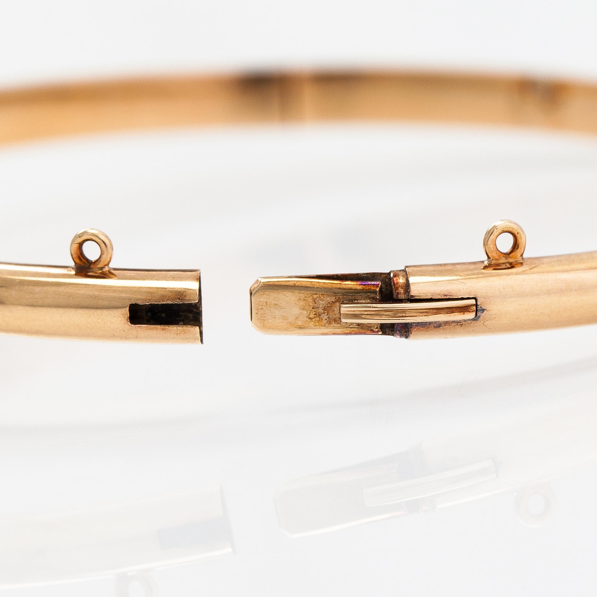 Armband, 14K guld, syntetisk spinell. Westerback, Helsinkgfors 1940.