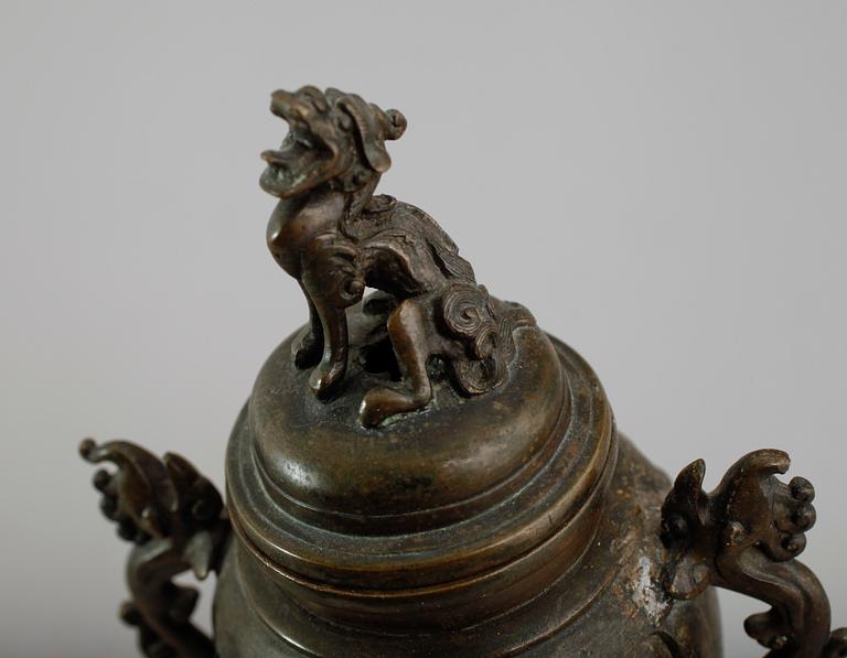 URNA, brons, Kina, 1800-tal.