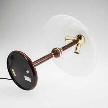 BORDSLAMPA, 1900-talets slut.