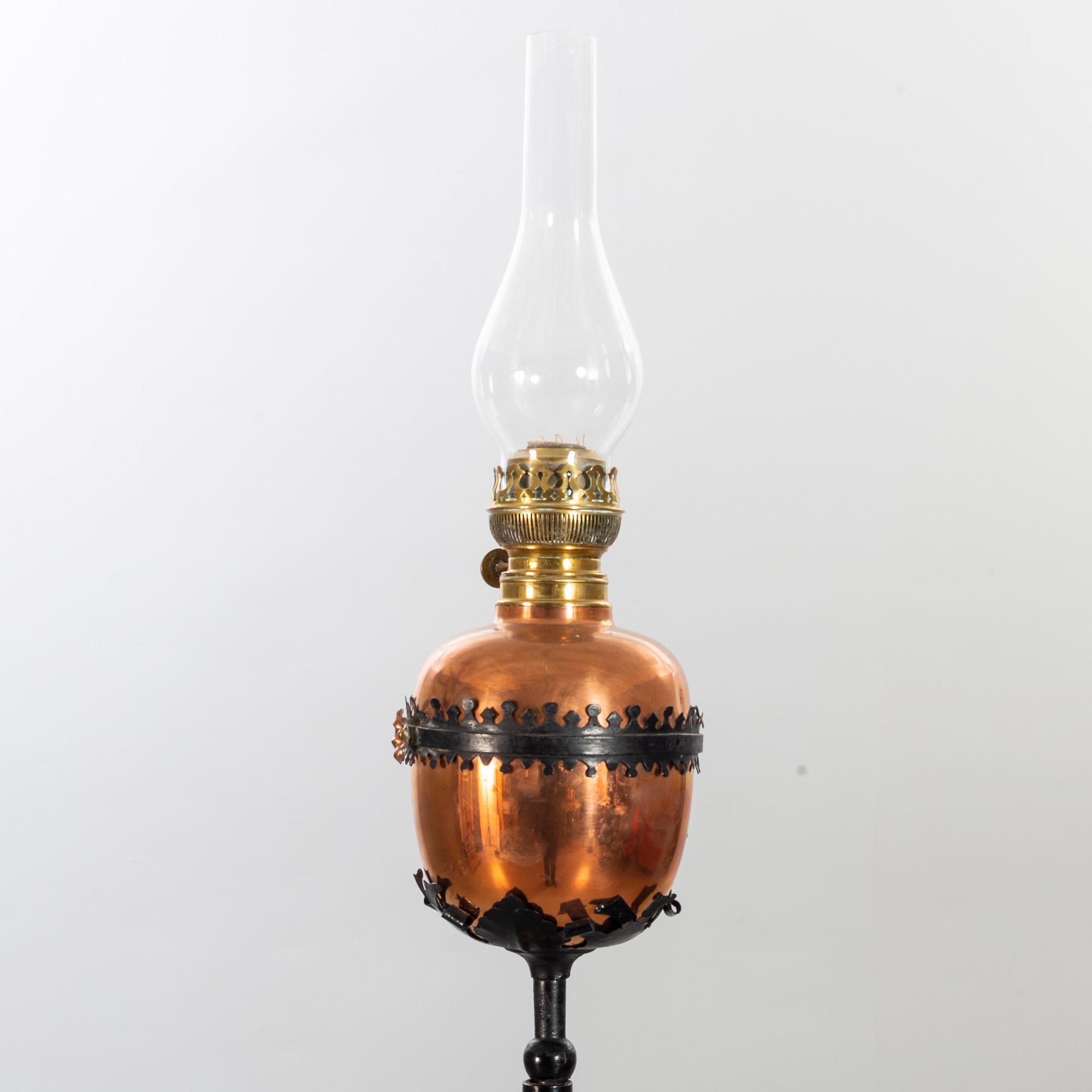 GOLVFOTOGENLAMPA 1900-tal.